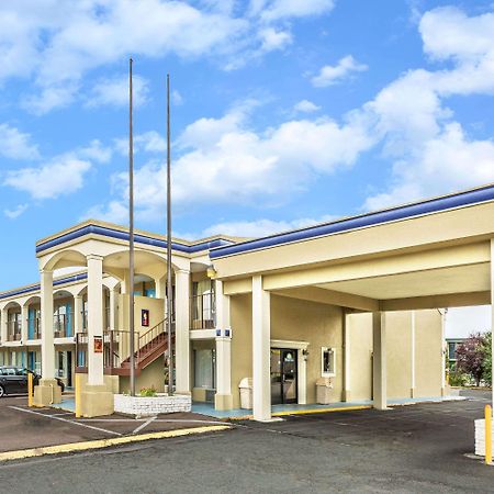 Days Inn By Wyndham Ashland Kültér fotó